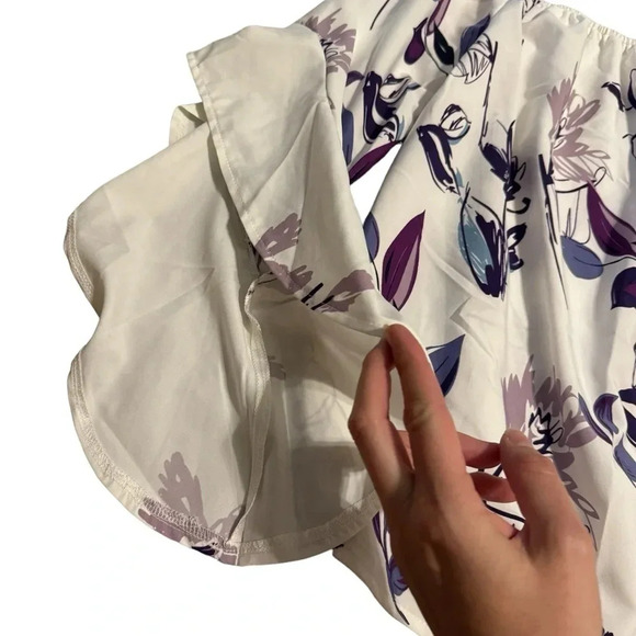 Off the shoulder floral top - Picture 3 of 4